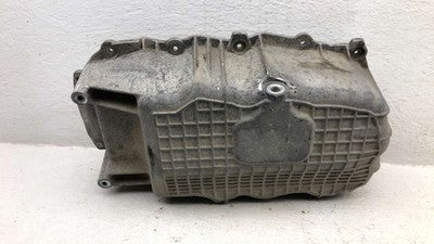 1998-2006 Dodge Stratus Engine Oil Pan With Good Drain Plug Oem 2.4L 4694525Ac