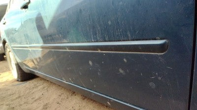 06-08 Hyundai Sonata Passenger Right Front Moulding From Door Trim Strip Blue