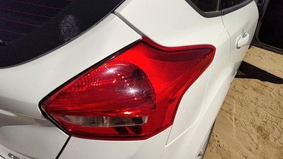 2015-2018 Ford Focus Passenger Right Tail Light Brake Lamp Oem Rear F1Ez13404Z
