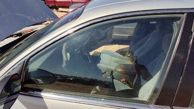 98-02 Oldsmobile Intrigue Driver Left Front Side Window Door Glass Oem 10439232