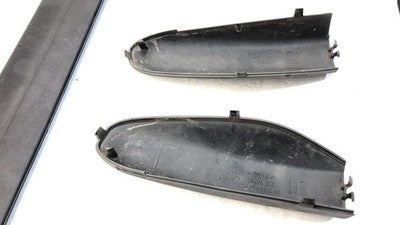 2008 Chevy Trail Blazer Luggage Rack Cross Bars Only Oem Roof With End Caps
