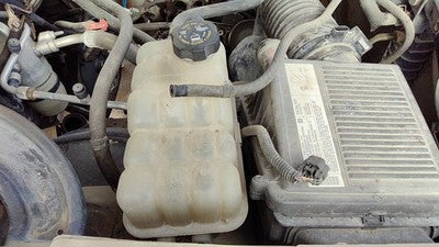 1999-2004 Silverado 1500 Coolant Reservoir Radiator Overflow Tank Bottle Oem