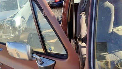 73-88 Chevy K30 Passenger Right Front Vent Window Small Door Glass With Frame