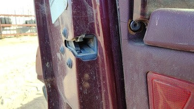 1998 Buick Lesabre Driver Left Front Door Latch With Rods/Cables Oem