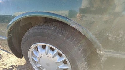 1996 Olds 88 Driver Left Moulding From Fender Oem Trim Strip Green
