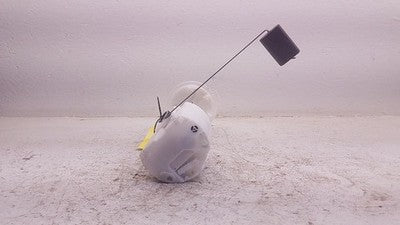 2005-2006 Jeep Liberty Fuel Pump Assembly With Sending Unit 3.7l 05140829ab