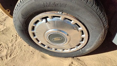 1984-1985 Ford Tempo 13 Hub Cap Wheel Cover Oem 1 E43z1130a