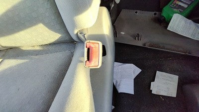 2005-2007 Ford Freestar Passenger Right Front Seat Belt Buckle Receiver Oem Gray