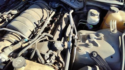 2005 Cadillac Sts Driver Left Valve Cover Oem 4.6L 12587645