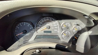 2003-2004 Chevy Trail Blazer Speedometer Cluster Instrument Gauges Panel Dash