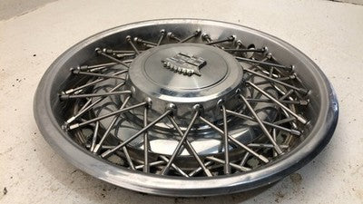 1980-1984 Deville Sedan Hub Cap Wheel Cover Oem