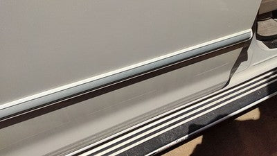 04 Sienna Passenger Right Rear Moulding From Door Oem Back Trim Strip White 071