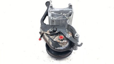 1998 S10 Blazer Power Steering Pump With Mount Bracket Oem 4.3L