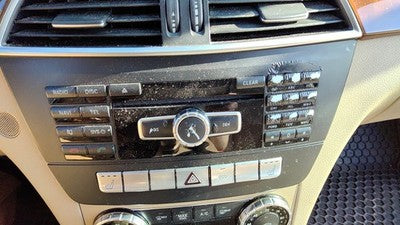 2013 Mercedes C300 Stock Radio Oem Factory Stereo Cd Player 2049003411