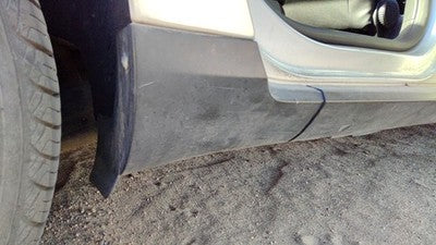 2007 Vw Passat Passenger Right Rear Moulding On Quarter Panel Oem