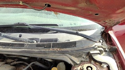 2002-2006 Nissan Altima Driver Left Windshield Wiper Arm Oem Blade Lever