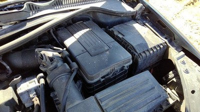 05-18 Vw Jetta Complete Battery Box Mount Tray With Hold Down 1.9L Turbo Diesel