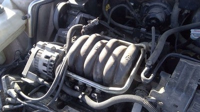 1993-1994 Olds Eighty Eight Upper Intake Manifold Oem 3.8L 17113044
