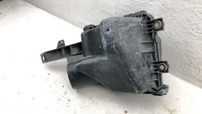 2005-2008 Chevy Cobalt Complete Air Intake Cleaner Filter Box Housing Oem 2.2L