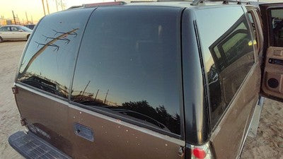 1992-1999 Chevy Suburban Passenger Right Back Glass Rear Window Oem 15692190