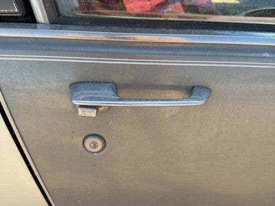 1986 Olds 88 Passenger Right Front Outside Door Handle Oem Silver