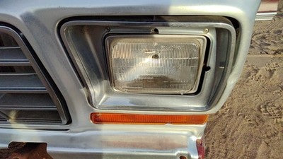 1978-1979 Ford F150 Driver Left Head Light Surround Door Trim Oem D8tz13064e
