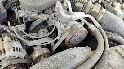1996 S10 Blazer Power Steering Pump With Mount Bracket Oem 4.3L
