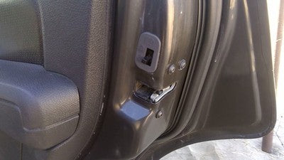 06-10 Mercury Mountaineer Passenger Right Rear Door Latch With Rods/Cables Back