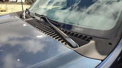 2003 F350 Powerstroke Windshield Wiper Cowl Vent Trim Panel Oem Cover