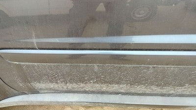 05-09 Equinox Driver Left Front Moulding From Door Trim Strip Granite Gray 44U