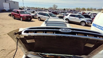 2000-2002 Legacy Outback Front Grille Oem 91121Ae04a