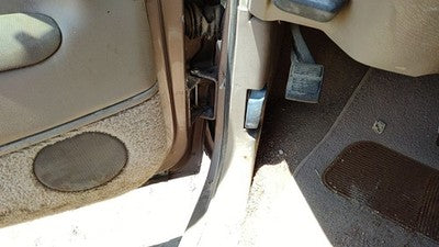 1997 Silverado 2500 Driver Left Lower Kick Trim Panel Oem Tan 52D