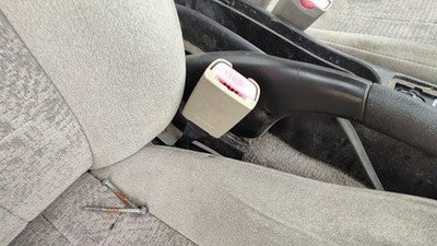 1999 Saturn Sl2 Passenger Right Front Seat Belt Buckle Receiver Oem Gray
