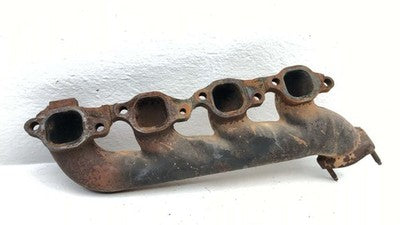 96-00 Passenger Exhaust Manifold 7.4L 454 Fits 96-00 Chevrolet 2500 Silverado