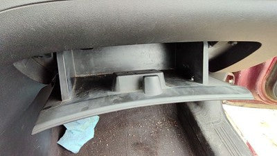 2009-2012 Chevy Malibu Glove Box Assembly Complete Door With Latch Oem Black 19C