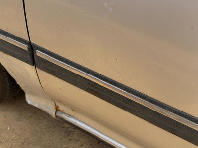 1990 Subaru Legacy Driver Left Front Moulding From Door Oem Trim Strip