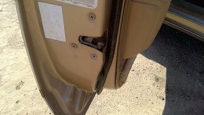 1985 Olds 88 Driver Left Front Door Latch With Rods/Cables Oem Assembly