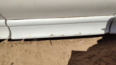 07 Uplander Passenger Right Rear Lower Moulding From Door Oem Back White 50U