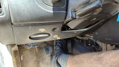 1997-1999 Saturn Sl1 Lower Dash Under Column Knee Bolster Trim Panel Oem Gray