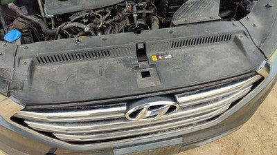 2016-21 Hyundai Tucson Top Plastic Cover Above Radiator Support Oem Upper Shield