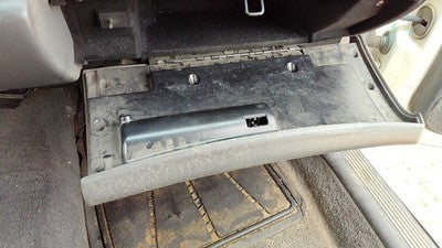 00-05 Buick Lesabre Glove Box Assembly Complete Door With Latch Oem Graphite 933