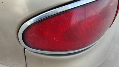 1997-2005 Buick Century Driver Left Tail Light Brake Lamp Oem Rear 19149889