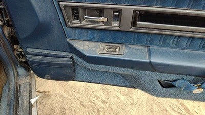 1989 Cutlass Calais Passenger Right Front Door Trim Panel W Switches Blue 2 Door