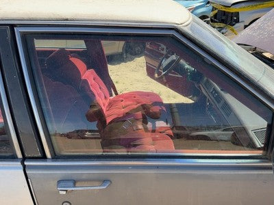 1986-1987 Olds 88 Passenger Right Front Side Window Door Glass Oem 20478738
