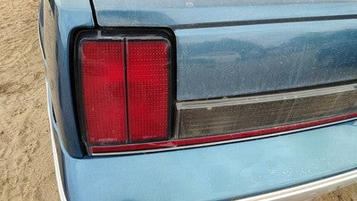 89-91 Cutlass Calais Complete Tail Light Assembly Set 3 Piece Left Right Center