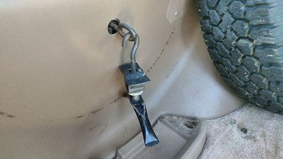1994 Chevy Suburban Spare Tire Mount Bracket Oem Clamp