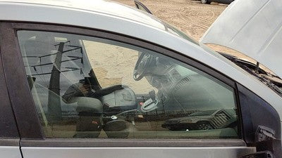 2007-2012 Nissan Sentra Passenger Right Front Side Window Door Glass Oem