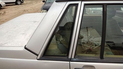 85-92 Volvo 740 Passenger Right Rear Quarter Glass Back Side Window Oem 13699236
