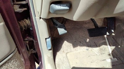 1999 Gmc Yukon Parking Brake Pedal Assembly Oem Complete Emergency Unit