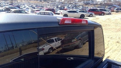 2006 Nissan Titan Third Brake Light Middle Lamp Oem